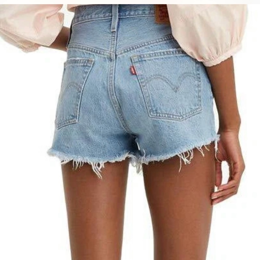 Levi’s 501 Original High Rise Jean Short Size 27 - Picture 7 of 7